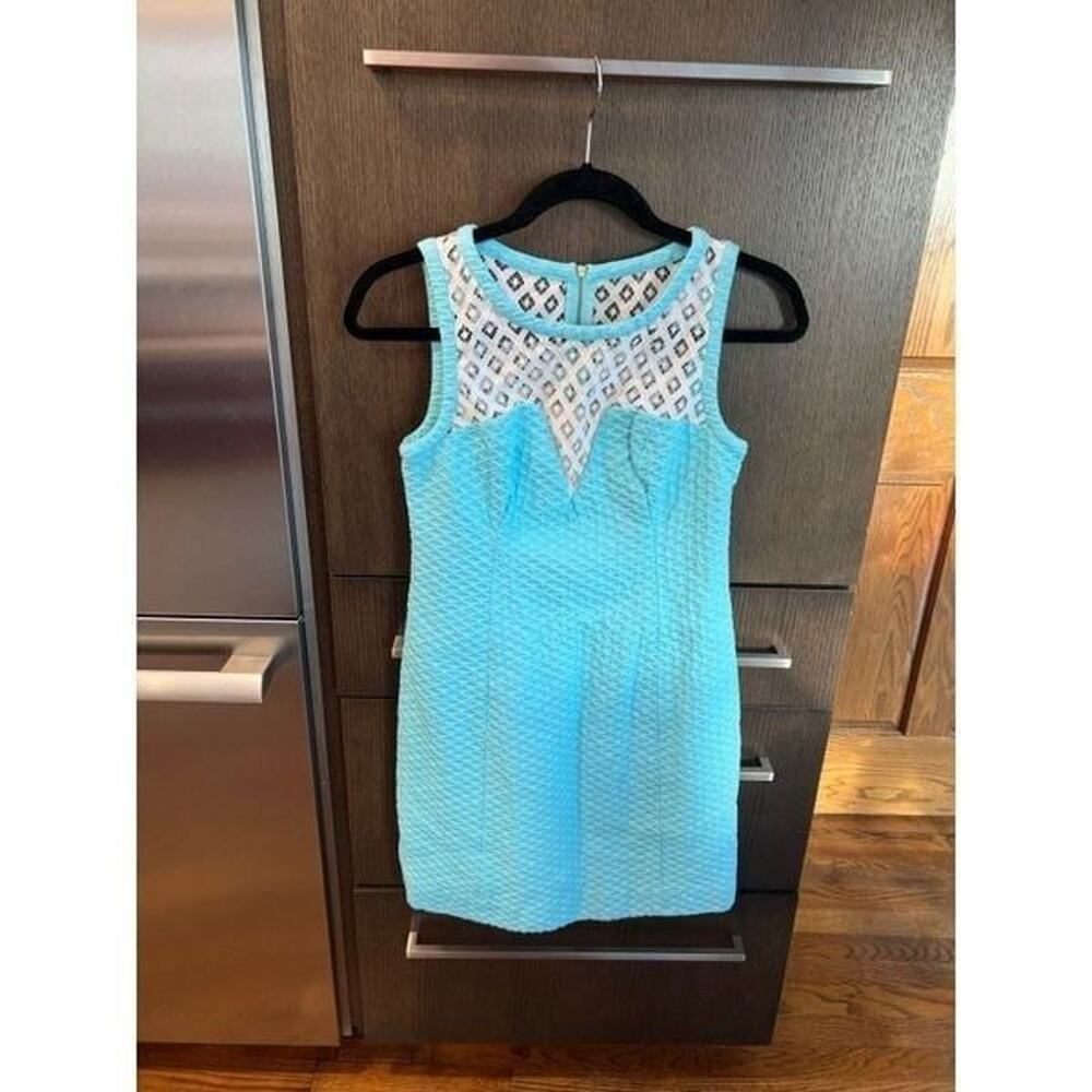 Lilly Pulitzer Dress Womesn Blue Lace trim Size 0 XS